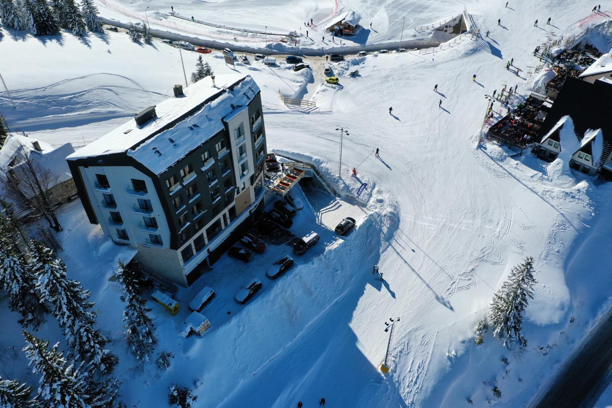 Aparthotel Rajska Jahorina Zewnętrze zdjęcie
